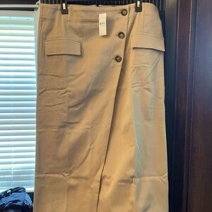 Ann Taylor Cream Midi Skirt